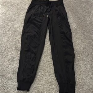 Black lululemon cuffed dance pants size 2